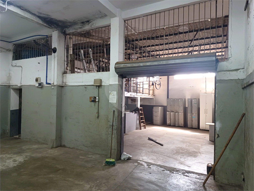 Salão para venda e locação | 261m² | Avenida Nova Cantareira