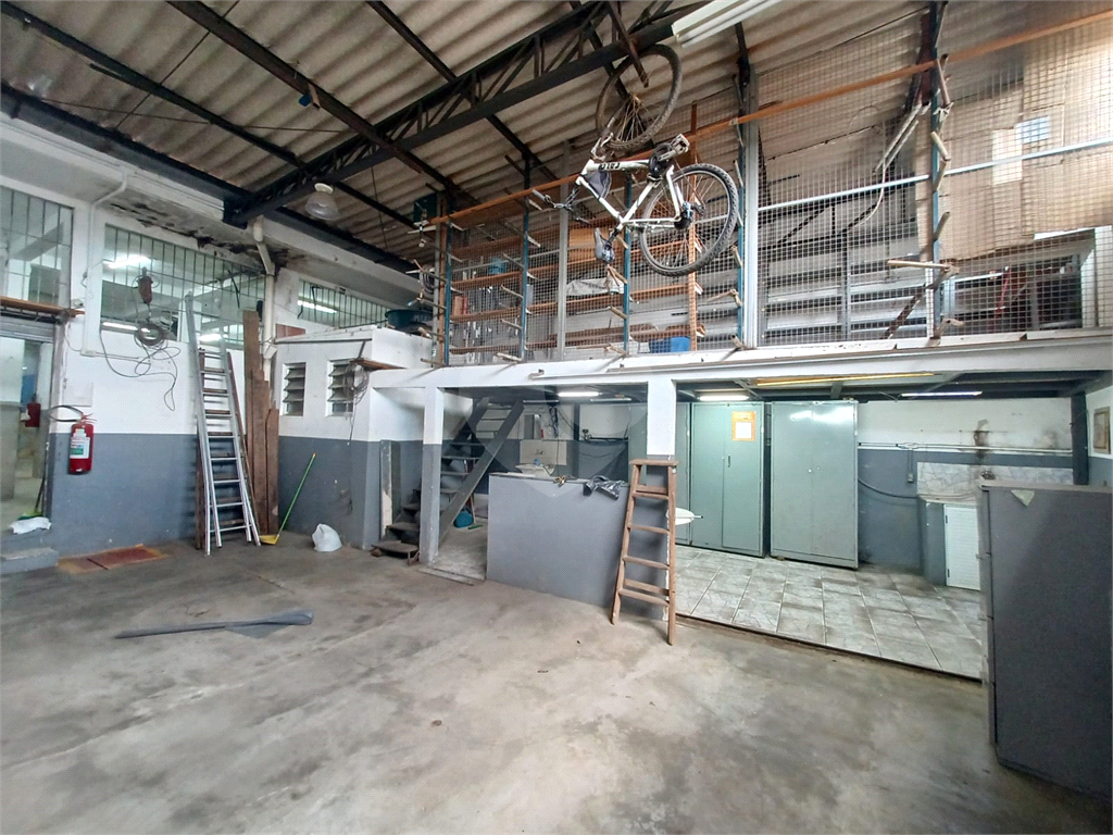 Salão para venda e locação | 261m² | Avenida Nova Cantareira