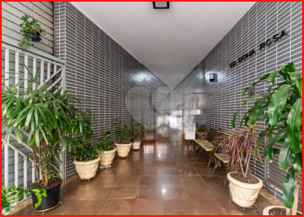 Apartamento de 81m² à venda em Santa Cecilia