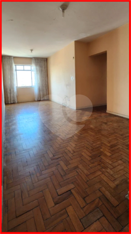 Apartamento de 81m² à venda em Santa Cecilia