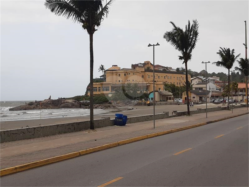 CAsa de Praia em Itanhaém com 210 m2