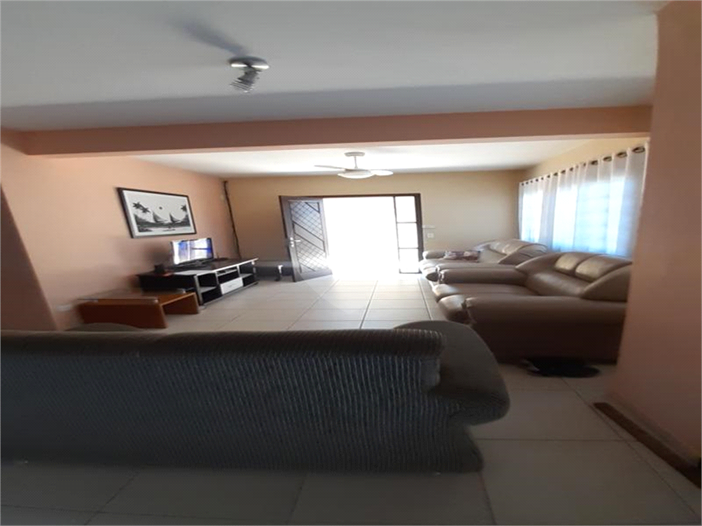 CAsa de Praia em Itanhaém com 210 m2