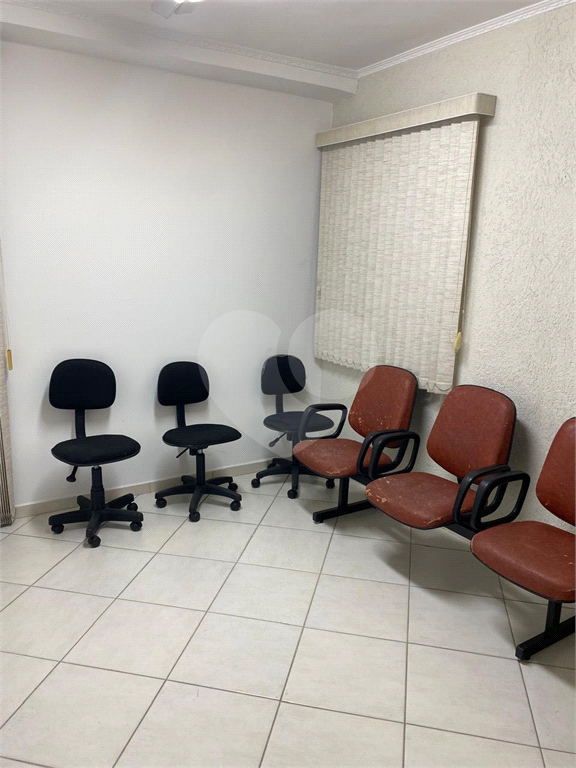 Prédio Comercial à Venda – Excelente Localização e Pronto para o Seu Negócio!