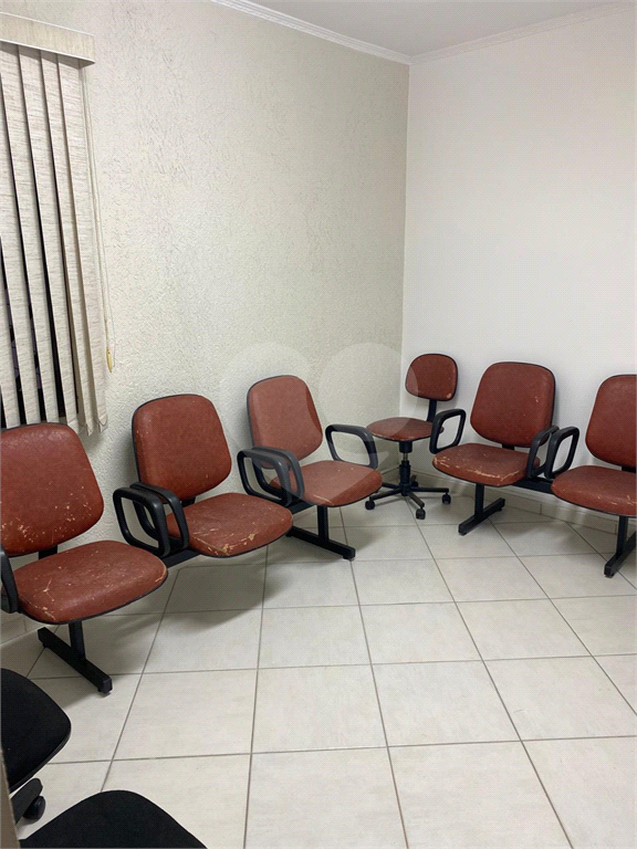 Prédio Comercial à Venda – Excelente Localização e Pronto para o Seu Negócio!