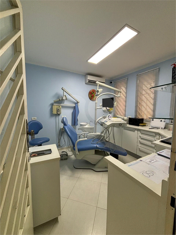 Prédio Comercial à Venda – Excelente Localização e Pronto para o Seu Negócio!