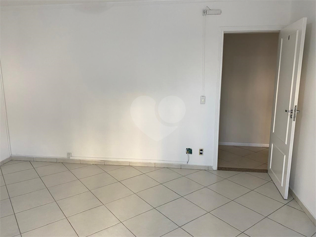 Prédio Comercial à Venda – Excelente Localização e Pronto para o Seu Negócio!