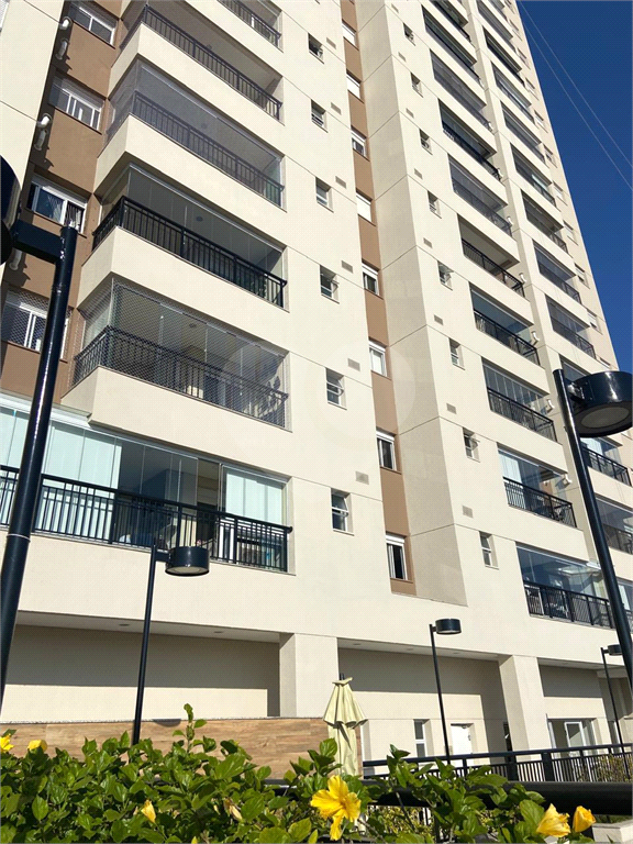 Apartamento à venda com varanda gourmet em Santo André 
