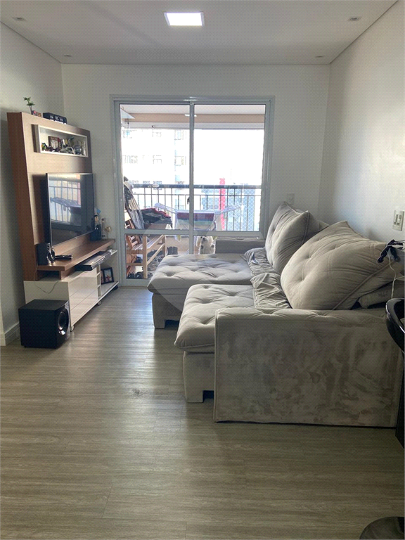Apartamento à venda com varanda gourmet em Santo André 