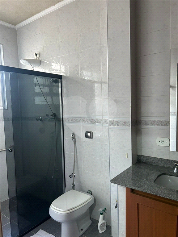 Casa com 117m² de Área Útil em Vila Fechada