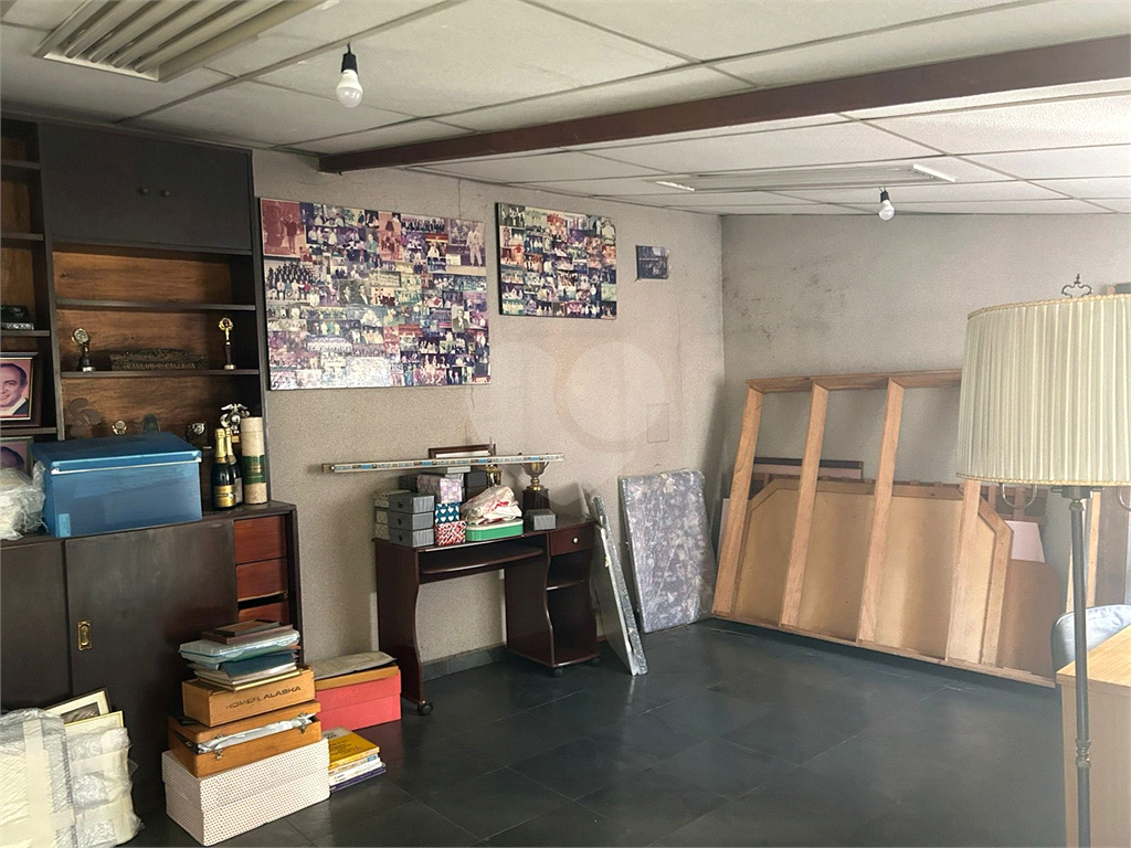 Casa com 117m² de Área Útil em Vila Fechada