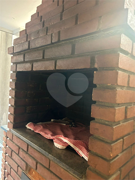 Casa com 117m² de Área Útil em Vila Fechada