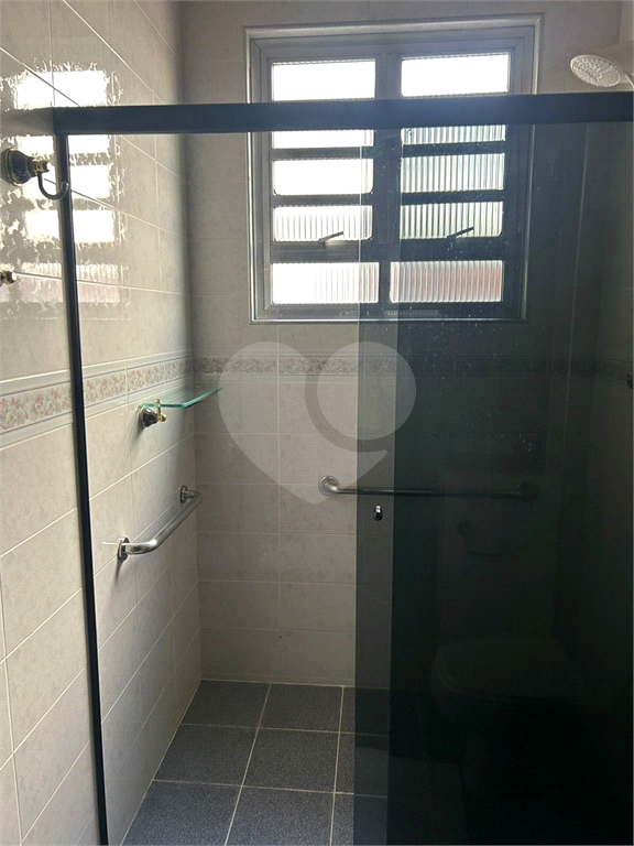 Casa com 117m² de Área Útil em Vila Fechada