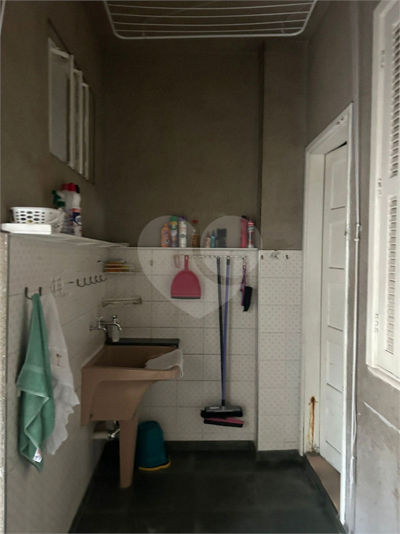 Casa com 117m² de Área Útil em Vila Fechada