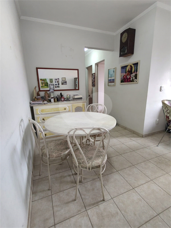 Apartamento à venda com 3 quartos, 63m² - Foto 3