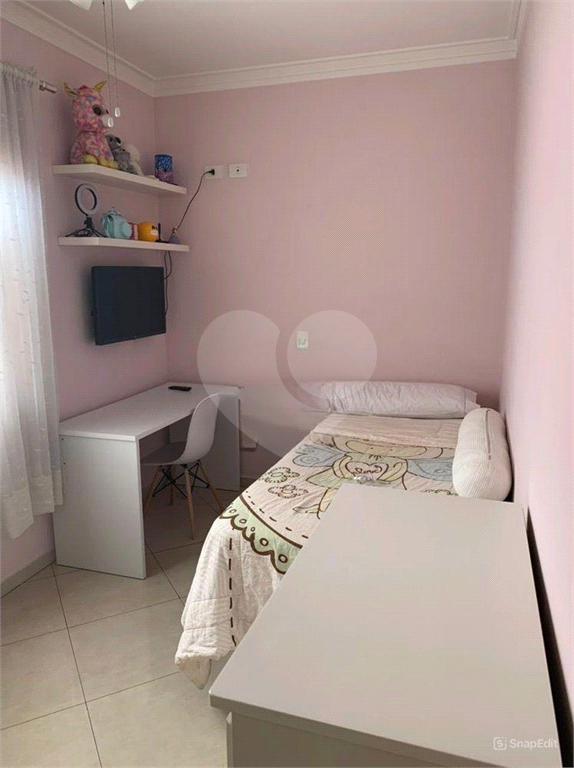 Sobrado com 4 dorms, 2 suítes, 4 vagas, 240m2 no Parque São Domingos