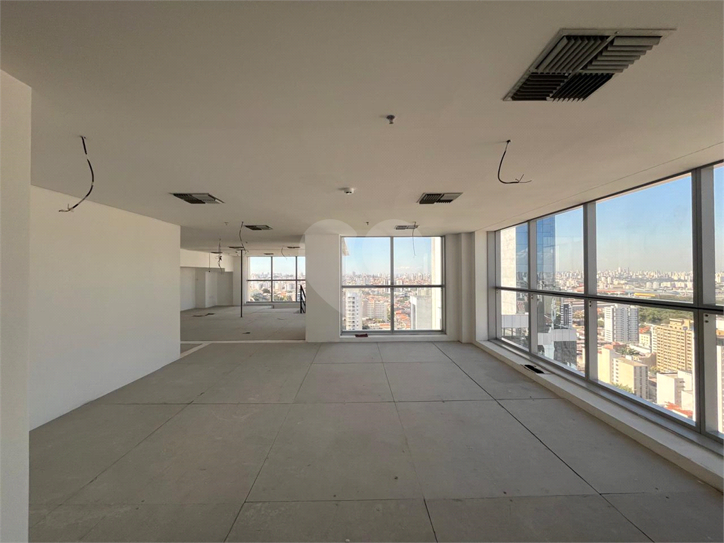 Salas Comerciais Integradas no Edifício Brasília Corporate – Santana