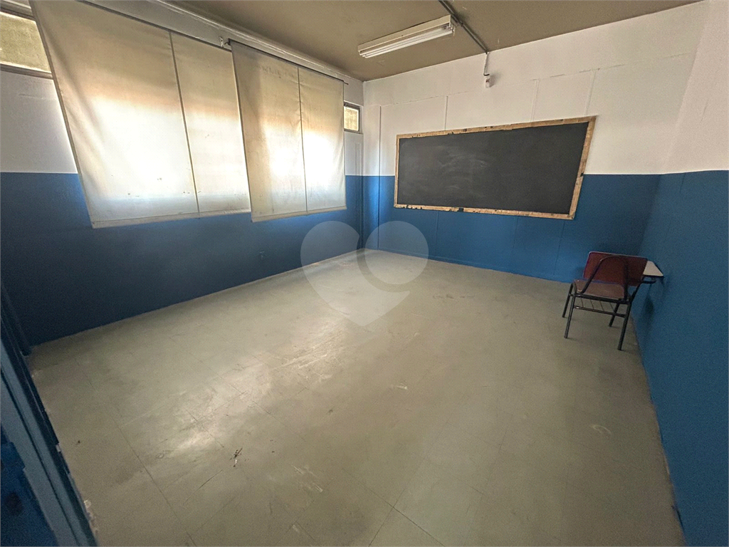 Prédio Inteiro para alugar, 1142m² - Foto 11