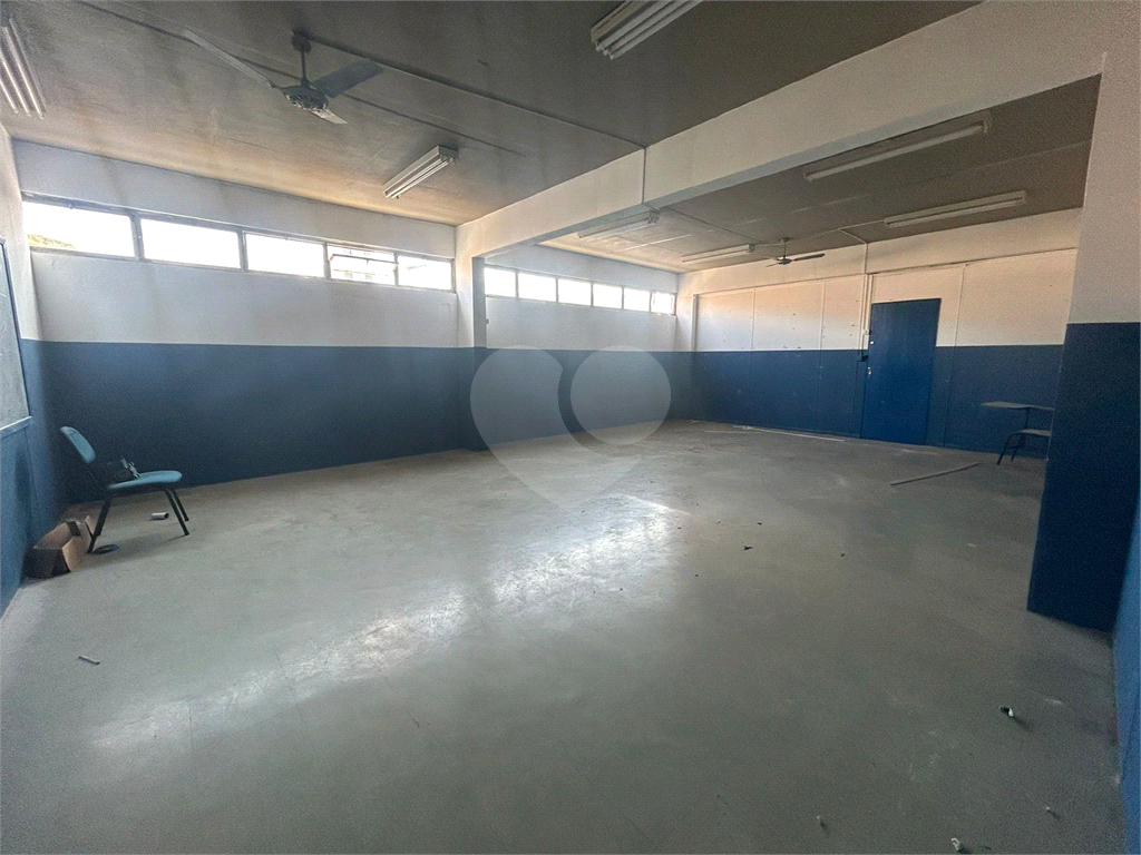 Prédio Inteiro para alugar, 1142m² - Foto 13