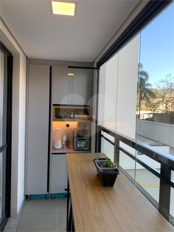 Apartamento à venda com 2 quartos, 69m² - Foto 11