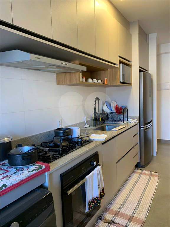 Apartamento à venda com 2 quartos, 69m² - Foto 8