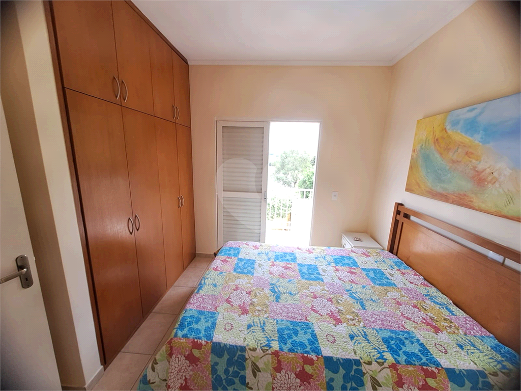 Casa de Condomínio à venda com 3 quartos, 230m² - Foto 10