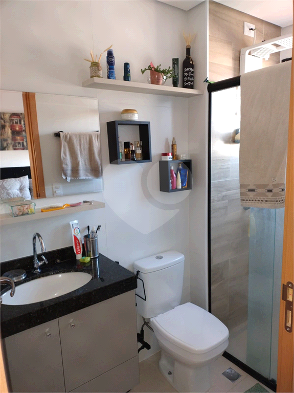 Apartamento à venda com 2 quartos, 70m² - Foto 9