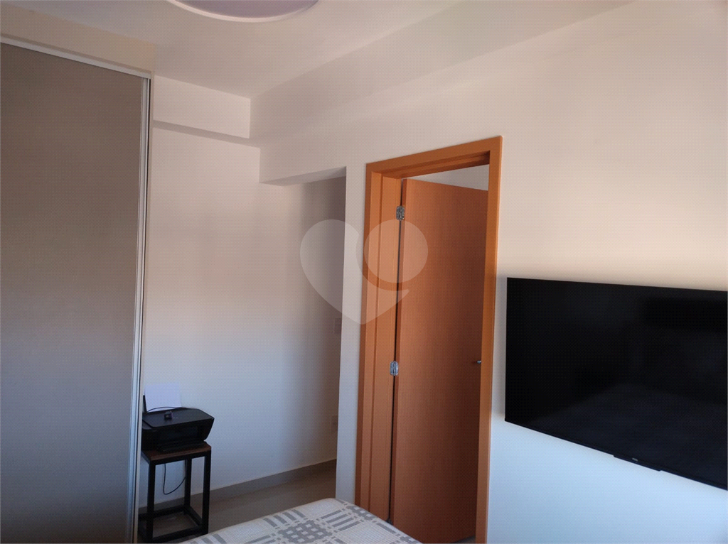 Apartamento à venda com 2 quartos, 70m² - Foto 10