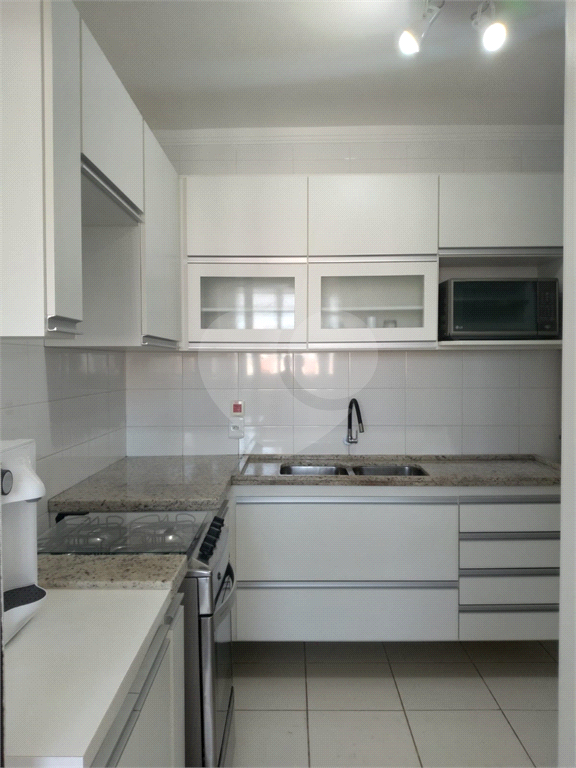 Apartamento à venda com 3 quartos, 85m² - Foto 32