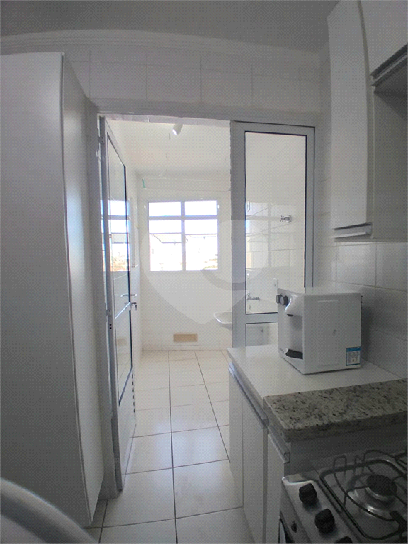 Apartamento à venda com 3 quartos, 85m² - Foto 30