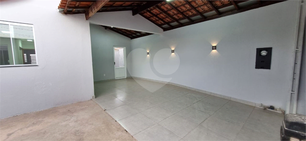 Casa à venda com 3 quartos, 140m² - Foto 1