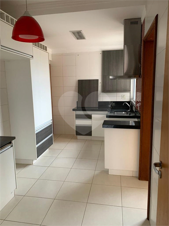 Apartamento à venda e aluguel com 3 quartos, 152m² - Foto 18