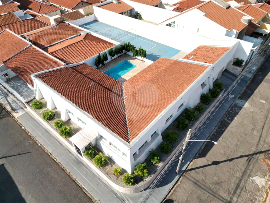 Casa à venda com 4 quartos, 1000m² - Foto 21