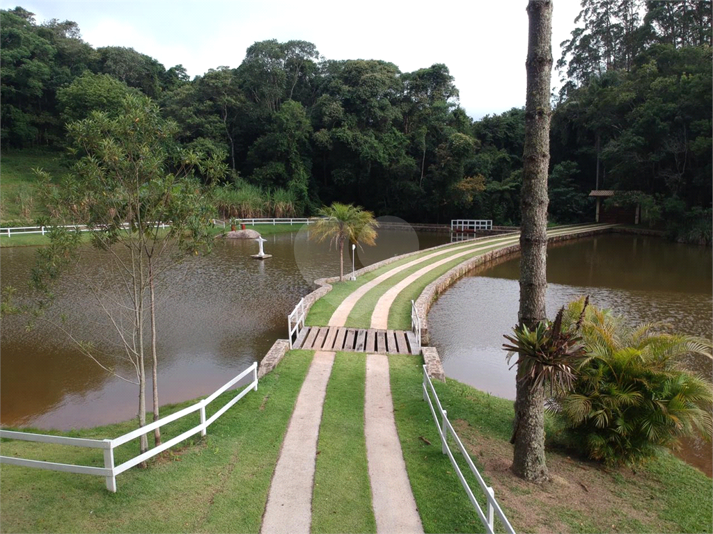 CHÁCARA EM ATIBAIA
