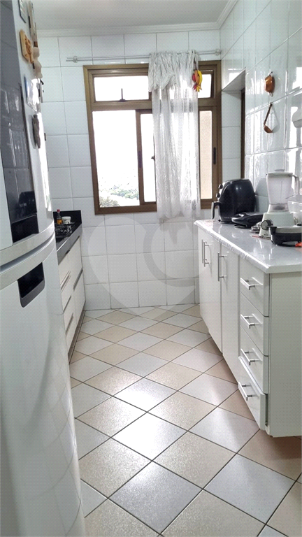 Apartamento à venda com 3 quartos, 112m² - Foto 1