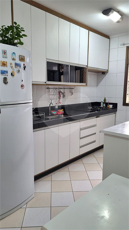 Apartamento à venda com 3 quartos, 112m² - Foto 14