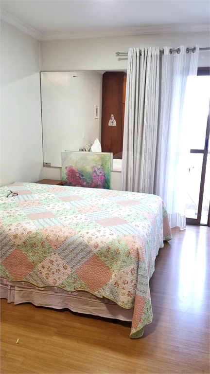 Apartamento à venda com 3 quartos, 112m² - Foto 11