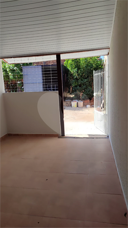 Casa à venda com 3 quartos, 100m² - Foto 14