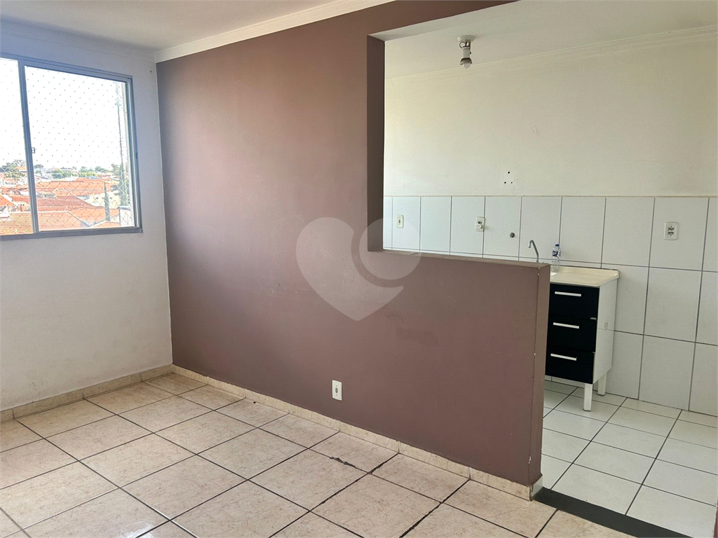 Apartamento à venda com 2 quartos, 45m² - Foto 1