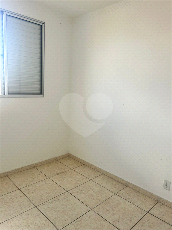 Apartamento à venda com 2 quartos, 45m² - Foto 11