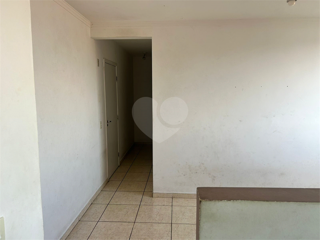 Apartamento à venda com 2 quartos, 45m² - Foto 19