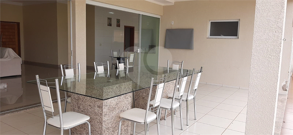 Casa de Condomínio à venda com 3 quartos, 400m² - Foto 12