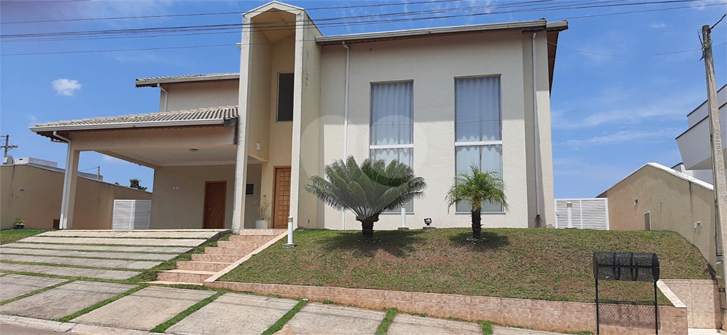 Casa de Condomínio à venda com 3 quartos, 400m² - Foto 2