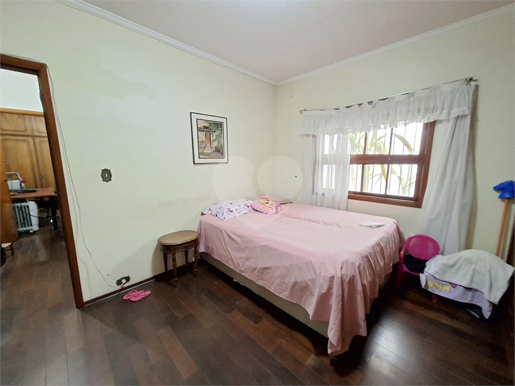 Casa à venda com 4 quartos, 380m² - Foto 17