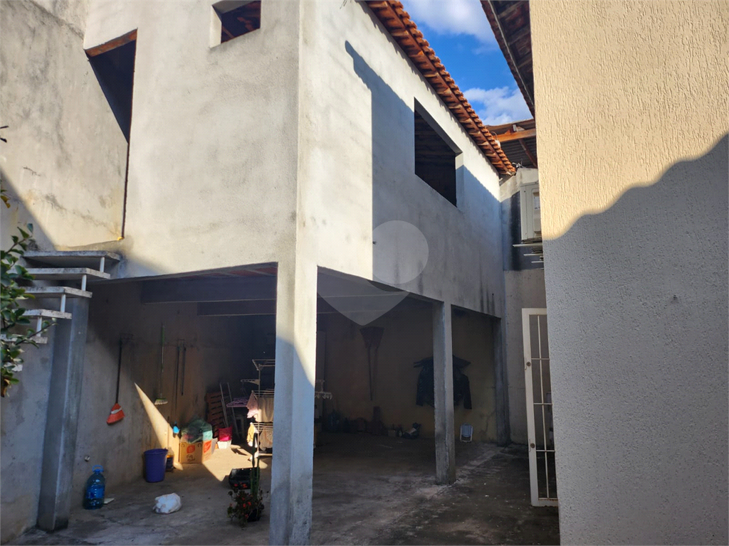 Casa à Venda – 240 m² | Jaçanã – Rua Tranquila e Excelente Espaço
