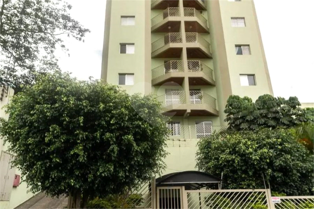 Apartamento à Venda 66m²| 2 Dormitórios com 1 Suíte| Varanda| 1 Vaga| Parada Inglesa