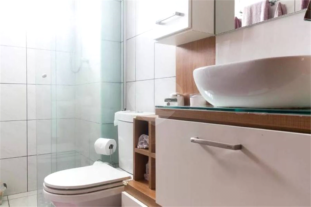 Apartamento à Venda 66m²| 2 Dormitórios com 1 Suíte| Varanda| 1 Vaga| Parada Inglesa