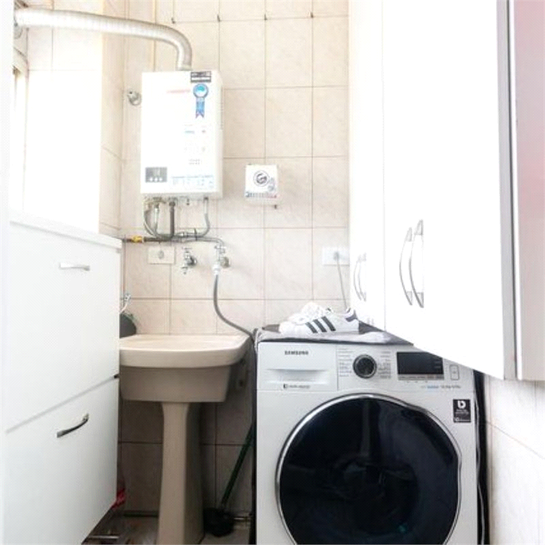 Apartamento à Venda 66m²| 2 Dormitórios com 1 Suíte| Varanda| 1 Vaga| Parada Inglesa