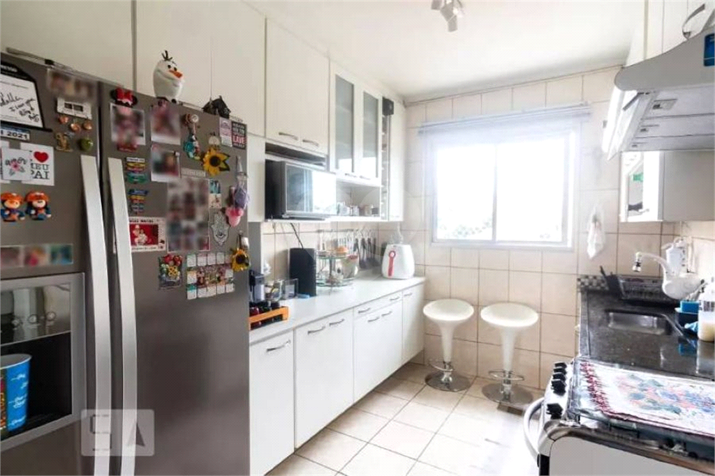 Apartamento à Venda 66m²| 2 Dormitórios com 1 Suíte| Varanda| 1 Vaga| Parada Inglesa