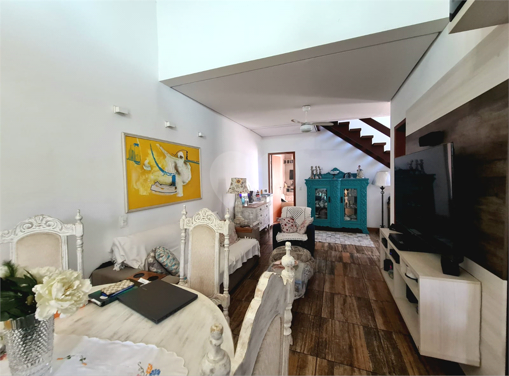 Sobrado à venda com 3 quartos, 120m² - Foto 4