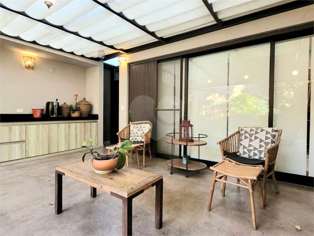 Casa à venda, 420M², 04 suítes, 07vagas de garagem no Brooklin 